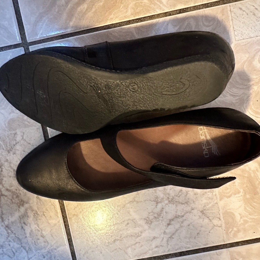 Black Dansko wedge